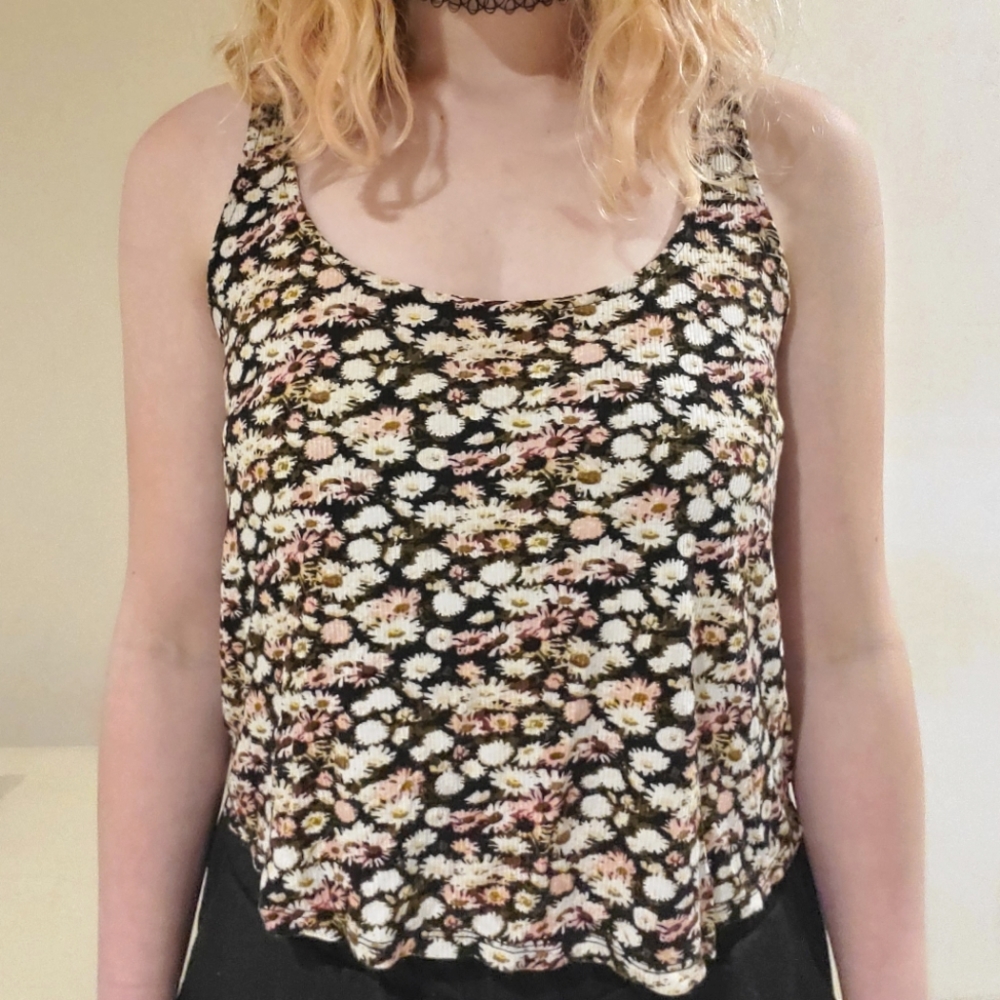Forever 21 Floral Crop Top - Medium